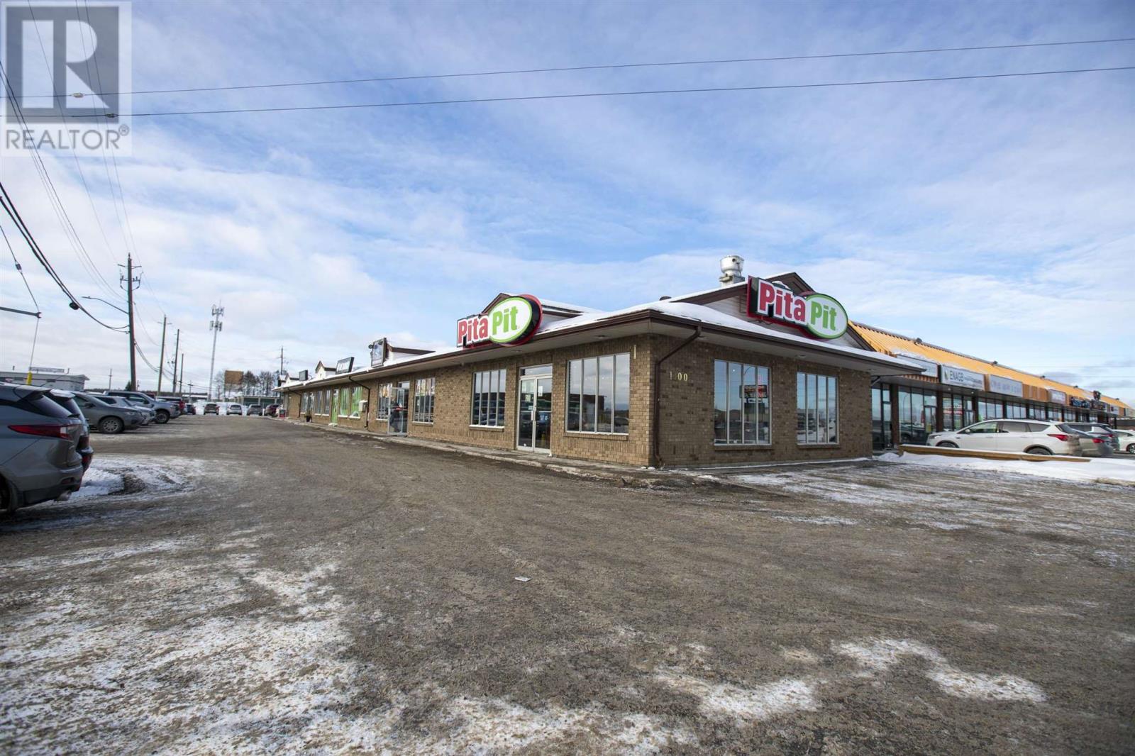 1100 Memorial Ave, Thunder Bay, Ontario  P7E 2X6 - Photo 4 - TB253611