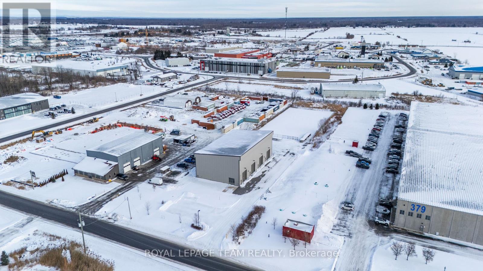 363 Corduroy Road, Russell, Ontario  K0A 3H0 - Photo 3 - X12635774