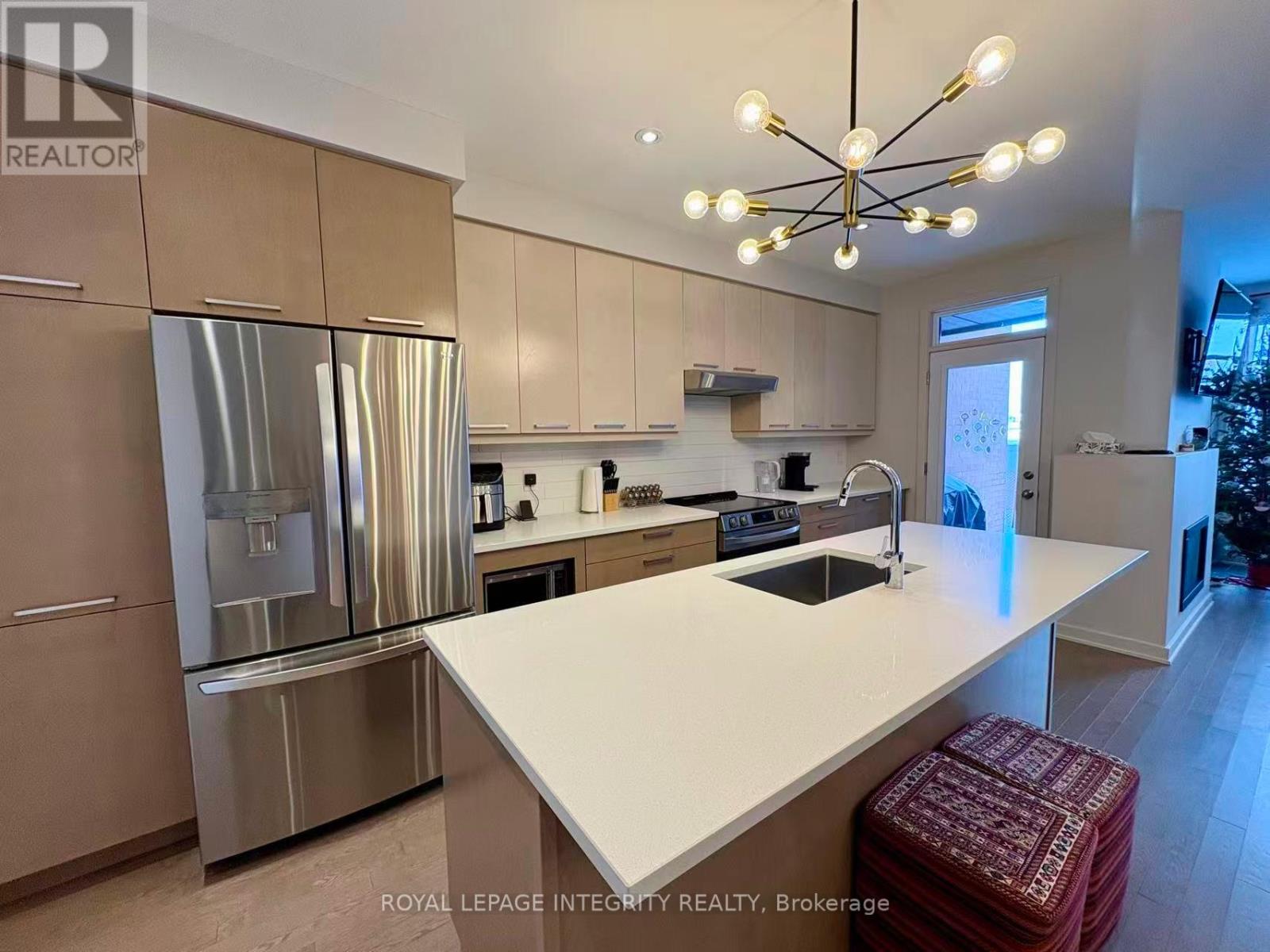 772 Solarium Avenue, Ottawa, Ontario  K4M 0R7 - Photo 4 - X12635928