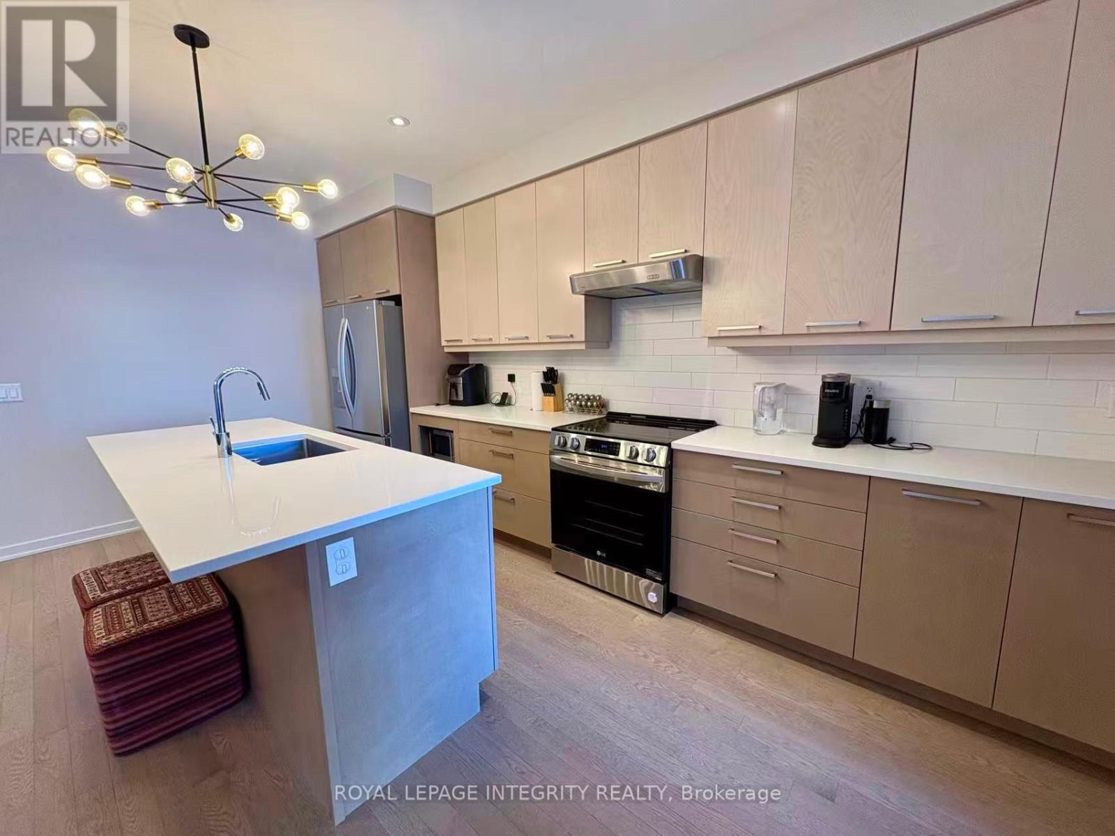 772 Solarium Avenue, Ottawa, Ontario  K4M 0R7 - Photo 5 - X12635928