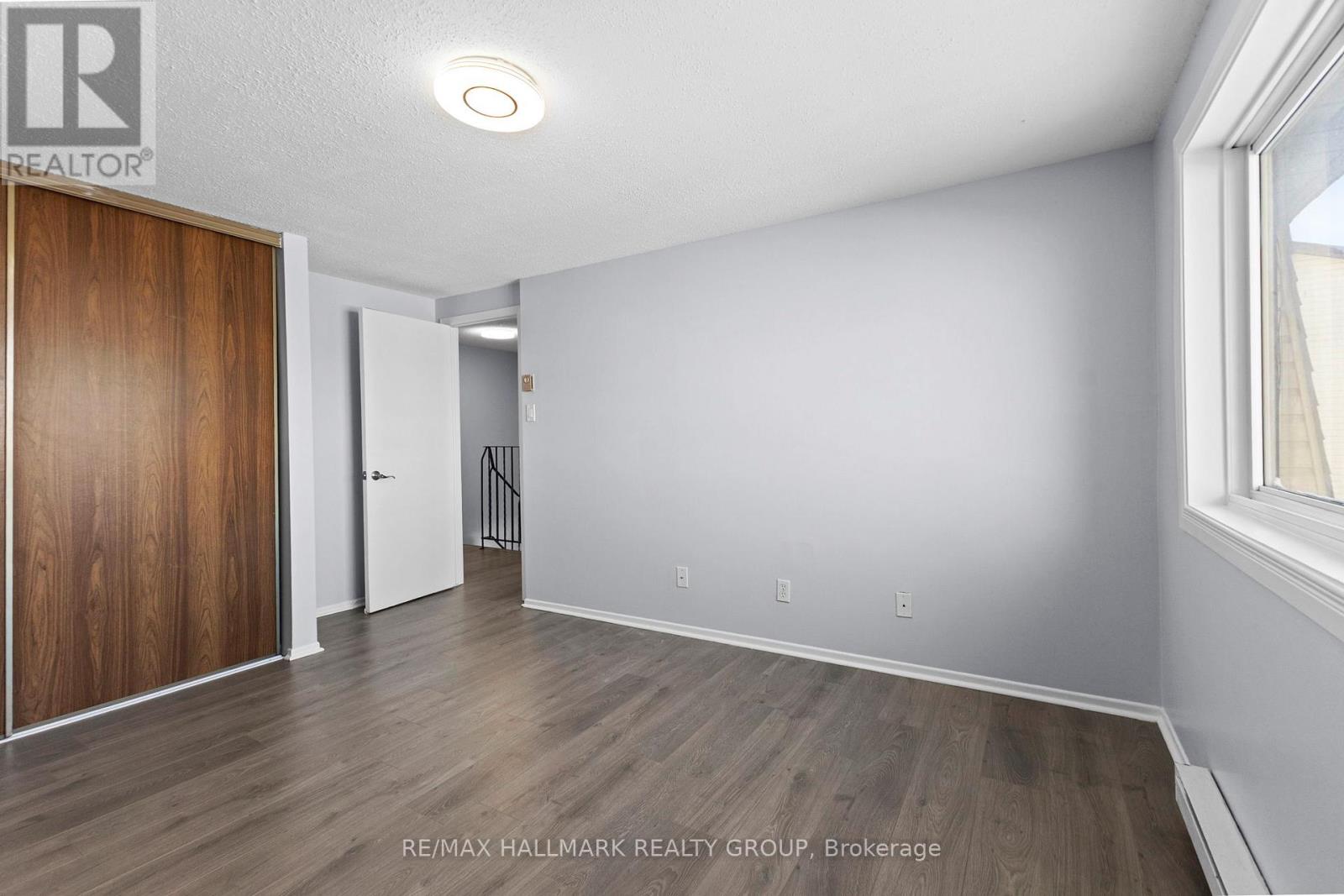 15b Woodvale Green, Ottawa, Ontario  K2G 4H1 - Photo 23 - X12635940