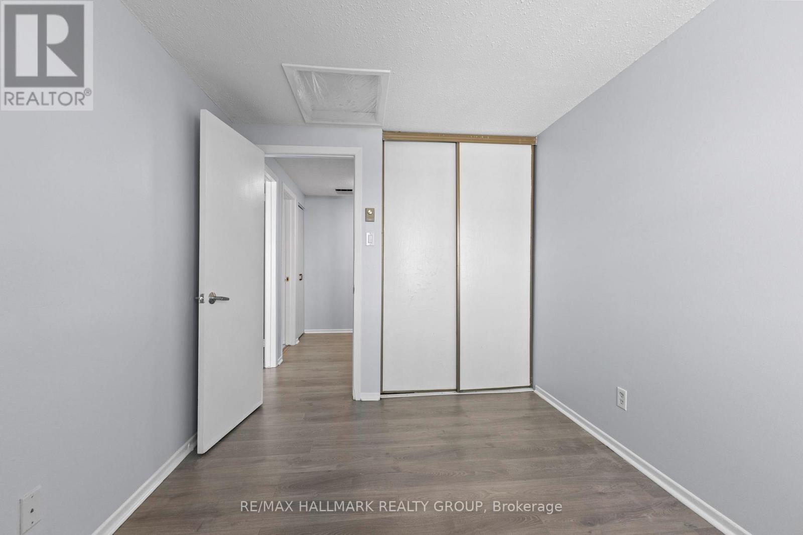 15b Woodvale Green, Ottawa, Ontario  K2G 4H1 - Photo 26 - X12635940