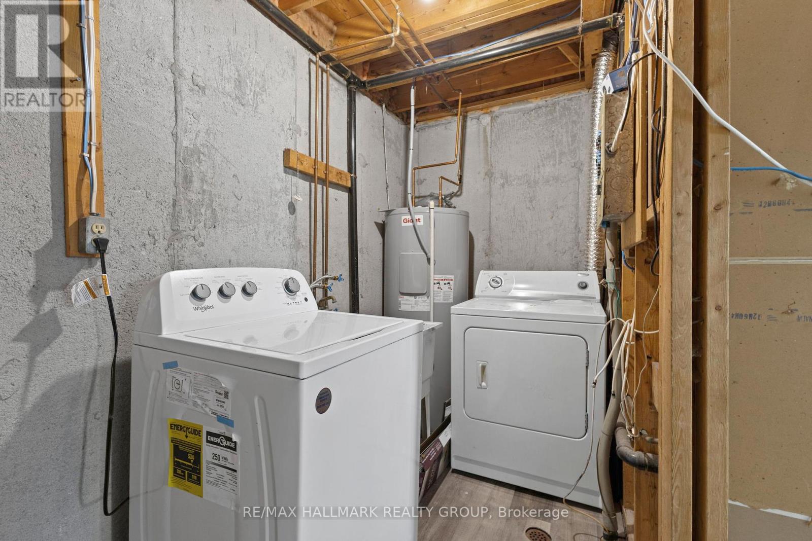 15b Woodvale Green, Ottawa, Ontario  K2G 4H1 - Photo 34 - X12635940