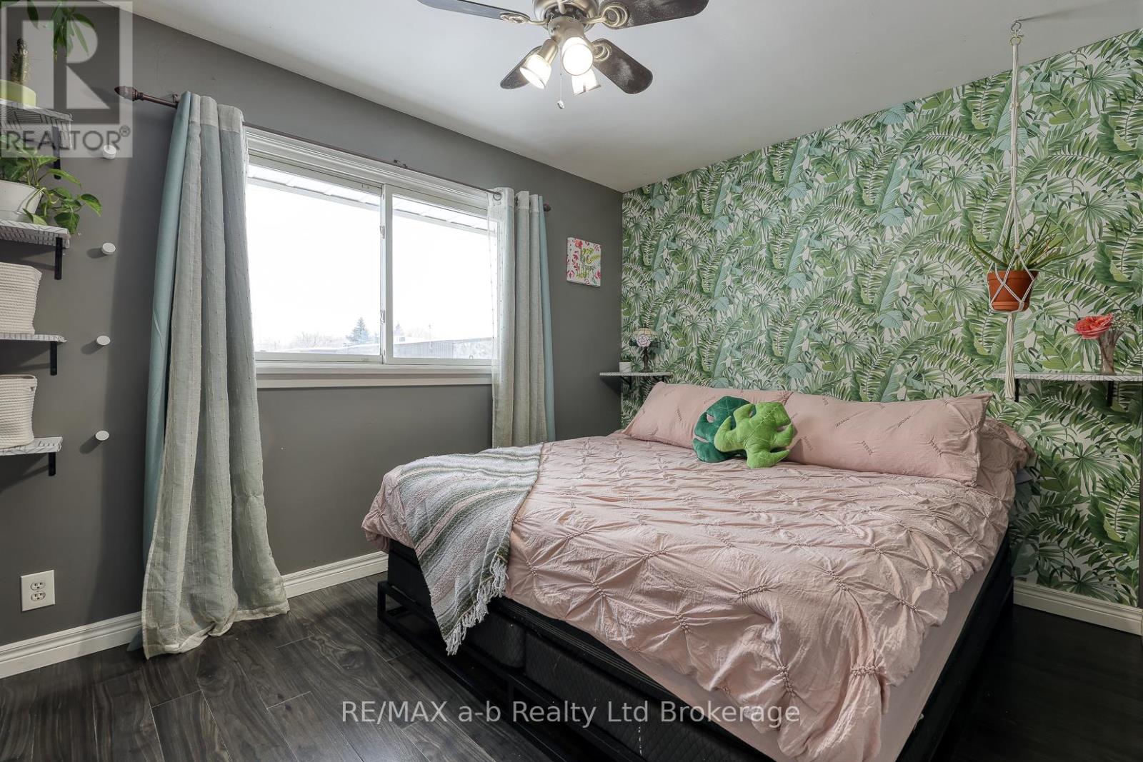 125 Beale Street, Woodstock, Ontario  N4S 6X8 - Photo 13 - X12635916