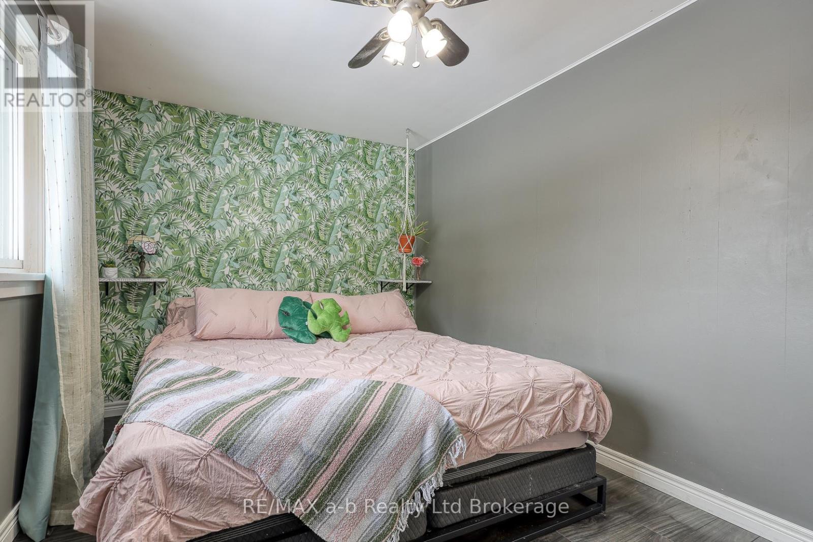 125 Beale Street, Woodstock, Ontario  N4S 6X8 - Photo 14 - X12635916