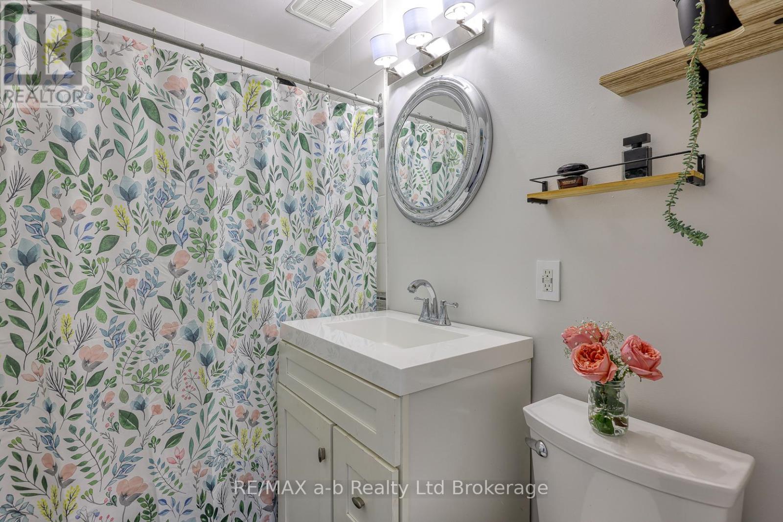 125 Beale Street, Woodstock, Ontario  N4S 6X8 - Photo 17 - X12635916