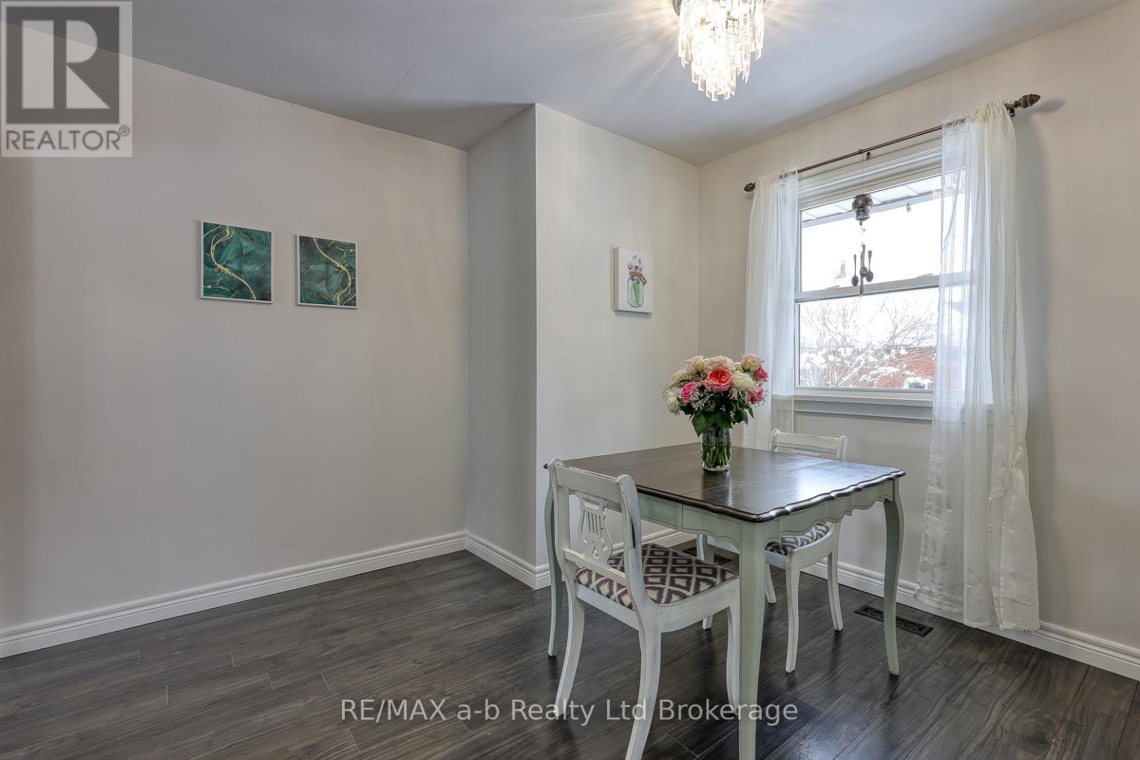 125 Beale Street, Woodstock, Ontario  N4S 6X8 - Photo 7 - X12635916