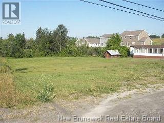 295 Connell Street, Woodstock, New Brunswick E7M 1L3 - Photo 2 - NB131314