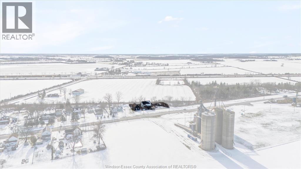 11681 County Rd 34, Tecumseh, Ontario N0R 1K0 - Photo 34 - 25031720