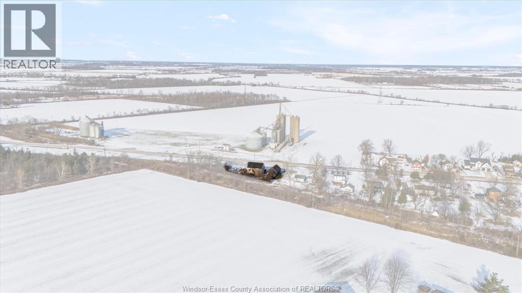 11681 County Rd 34, Tecumseh, Ontario N0R 1K0 - Photo 36 - 25031720