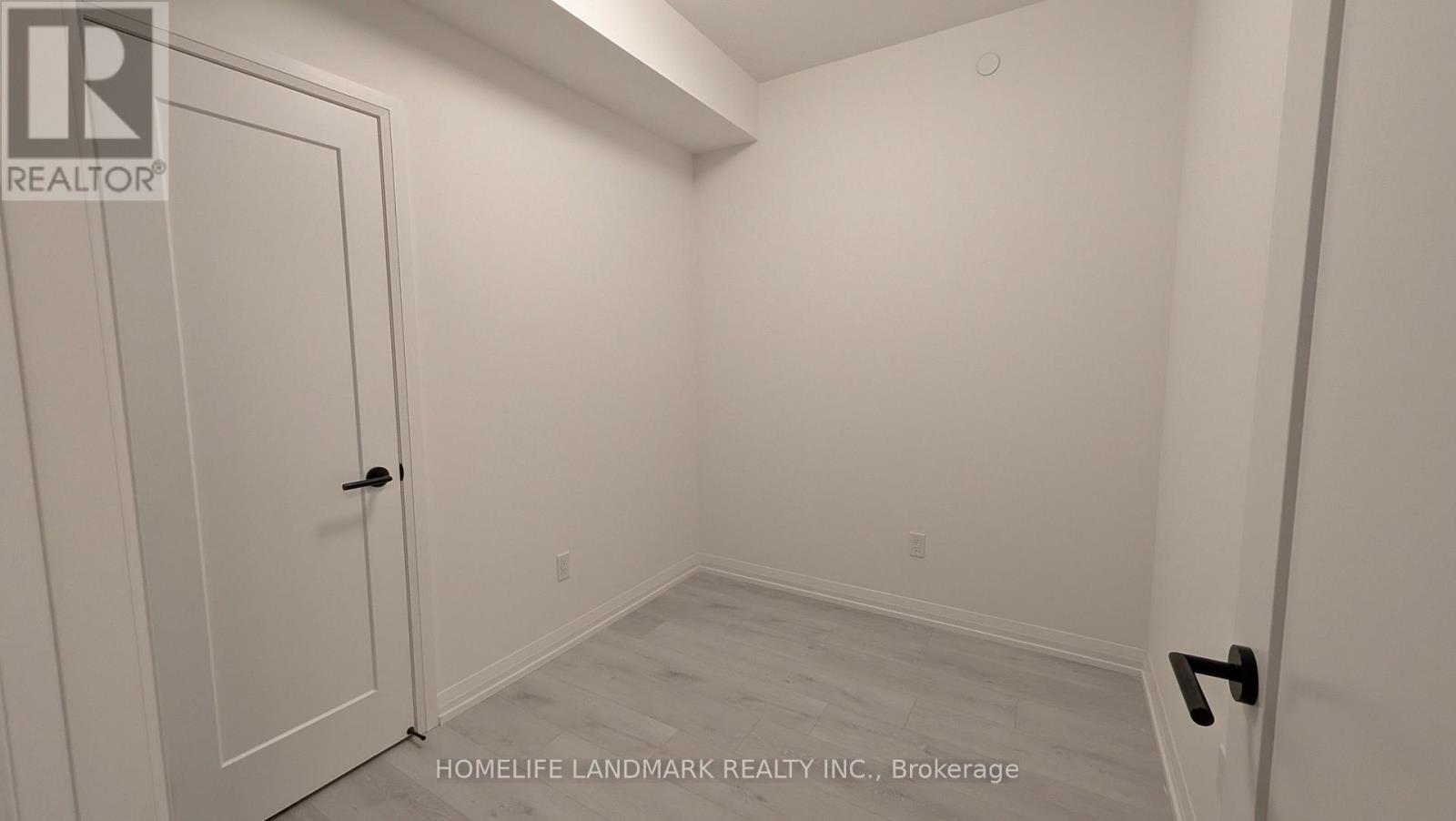 2205 - 280 Dundas Street W, Toronto, Ontario  M5T 0E3 - Photo 13 - C12635802