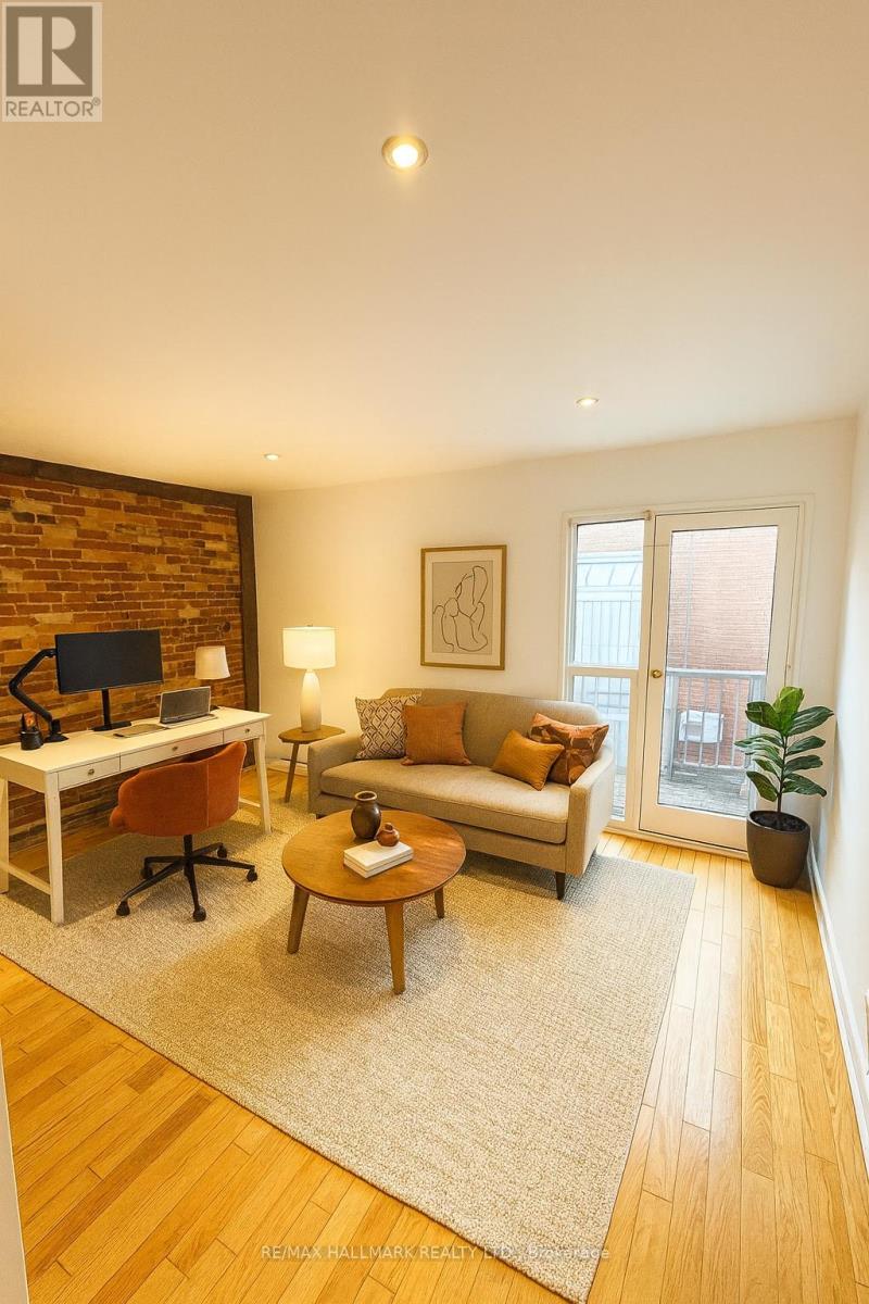 304 - 270 Adelaide Street W, Toronto (Waterfront Communities), Ontario  M5H 1Y2 - Photo 11 - C12635926