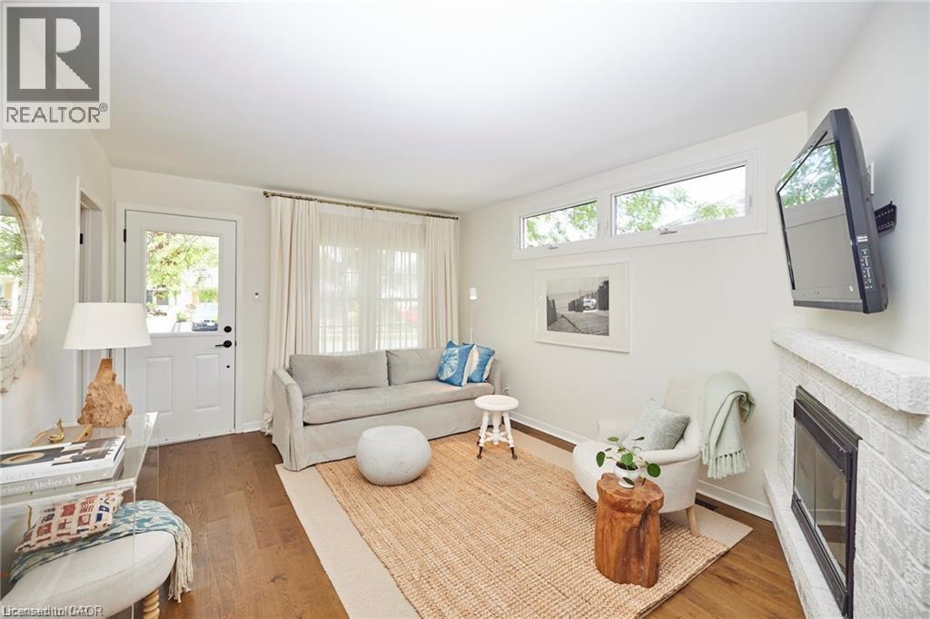 18 Graham Avenue, St. Catharines, Ontario  L2N 5L2 - Photo 3 - 40794016