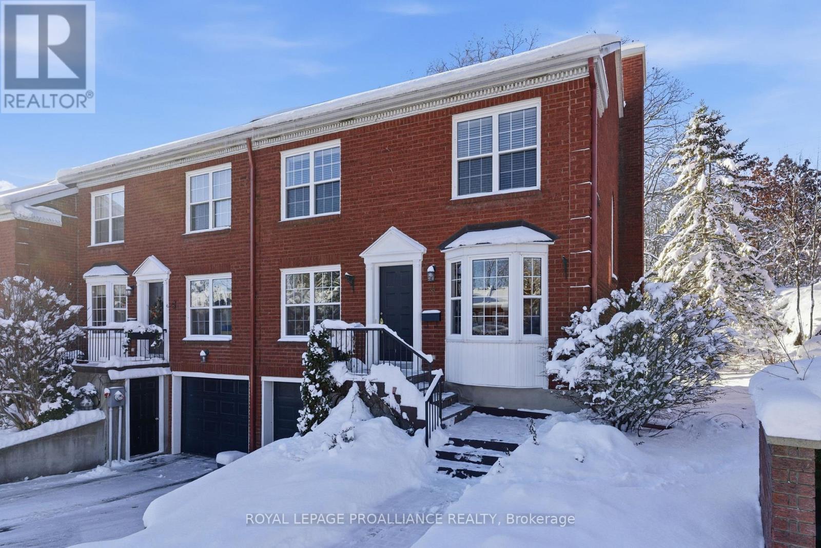 35 COUNTRY CLUB PLACE, Brockville, Ontario