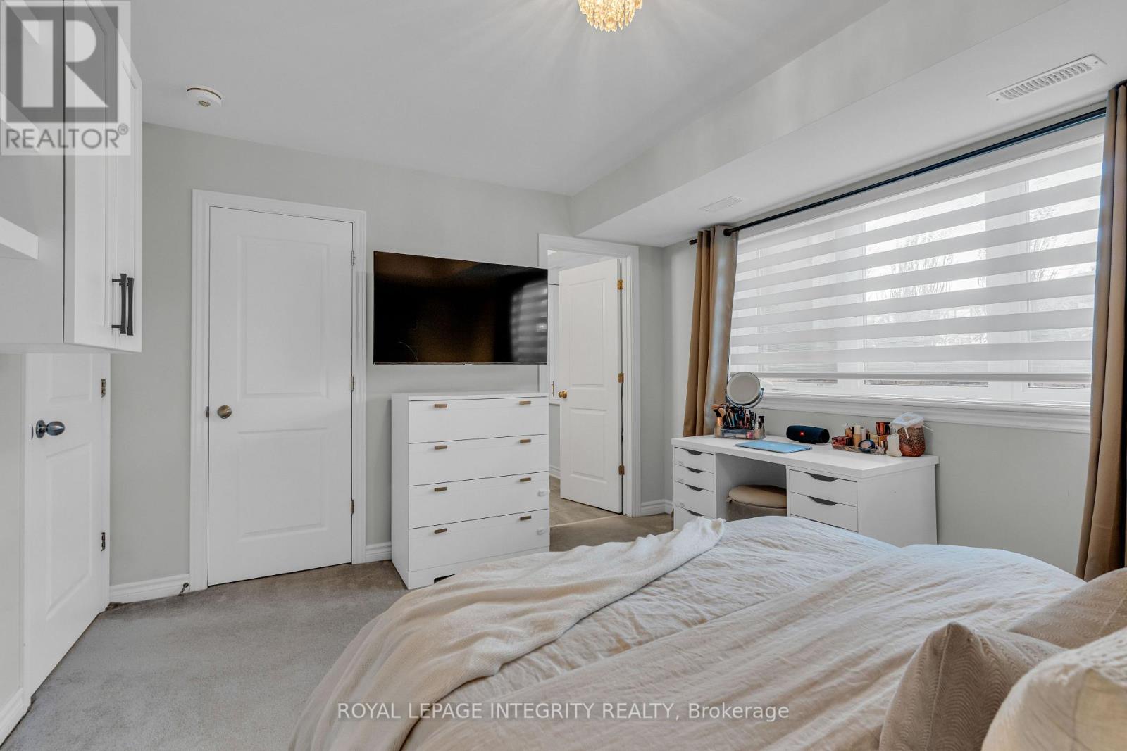 35 Carabiner Private, Ottawa, Ontario  K1W 0L7 - Photo 24 - X12397975