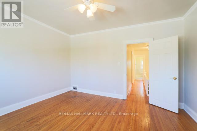 Upper - 1481 Queen Street E, Toronto, Ontario  M4L 1E2 - Photo 12 - E12635868