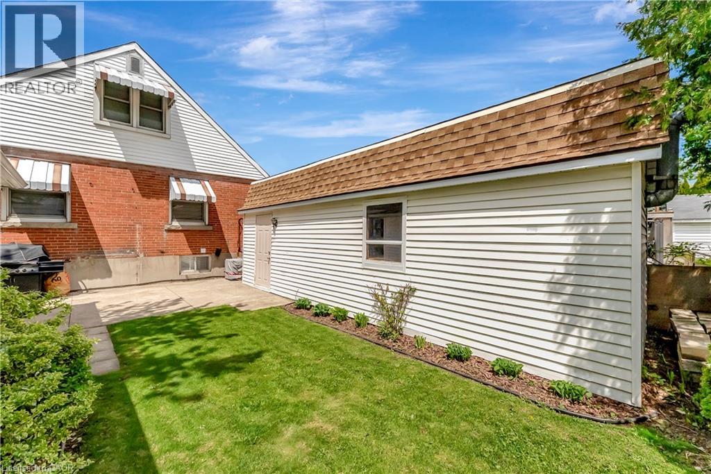 131 East 42nd Street, Hamilton, Ontario  L8T 3A2 - Photo 10 - 40791986