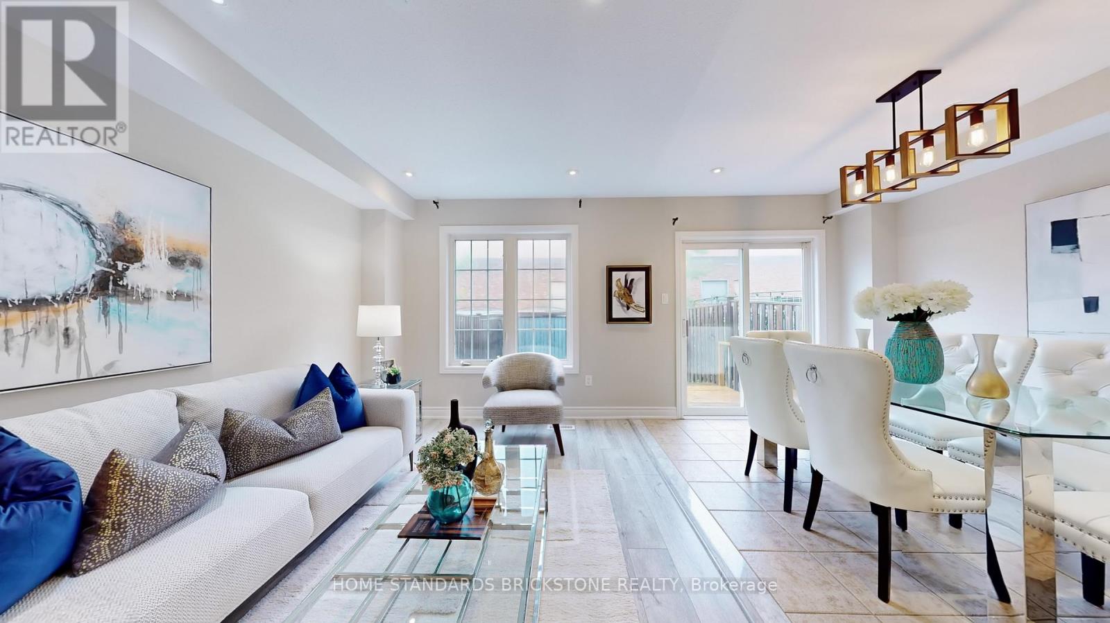 151 Amulet Crescent, Richmond Hill, Ontario  L4S 2T5 - Photo 4 - N12635822