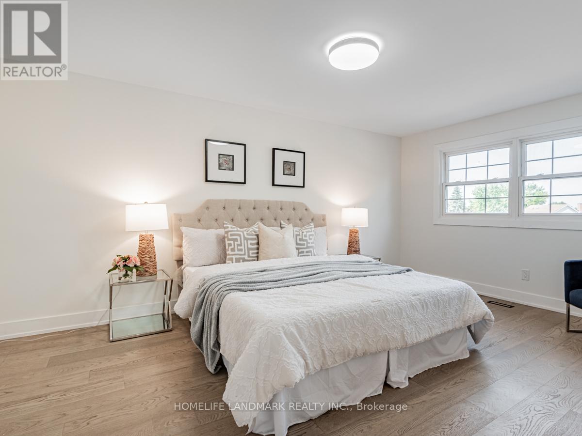 9 Eastman Crescent, Newmarket (Huron Heights-Leslie Valley), Ontario  L3Y 5T9 - Photo 24 - N12635880