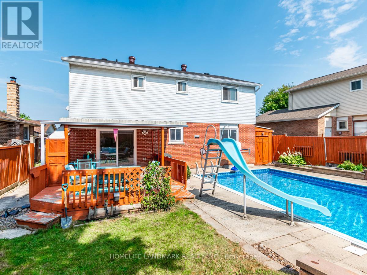 9 Eastman Crescent, Newmarket (Huron Heights-Leslie Valley), Ontario  L3Y 5T9 - Photo 45 - N12635880