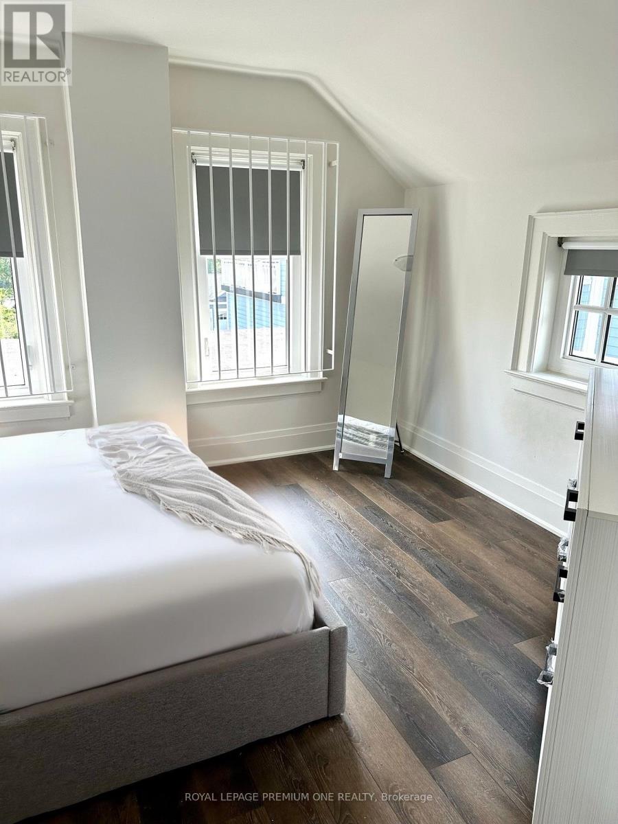 Upper - 10496 Islington Avenue, Vaughan, Ontario  L0J 1C0 - Photo 12 - N12635932