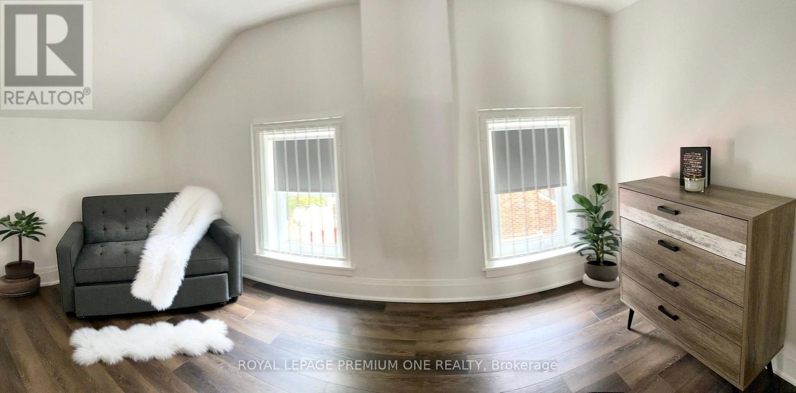 Upper - 10496 Islington Avenue, Vaughan, Ontario  L0J 1C0 - Photo 15 - N12635932