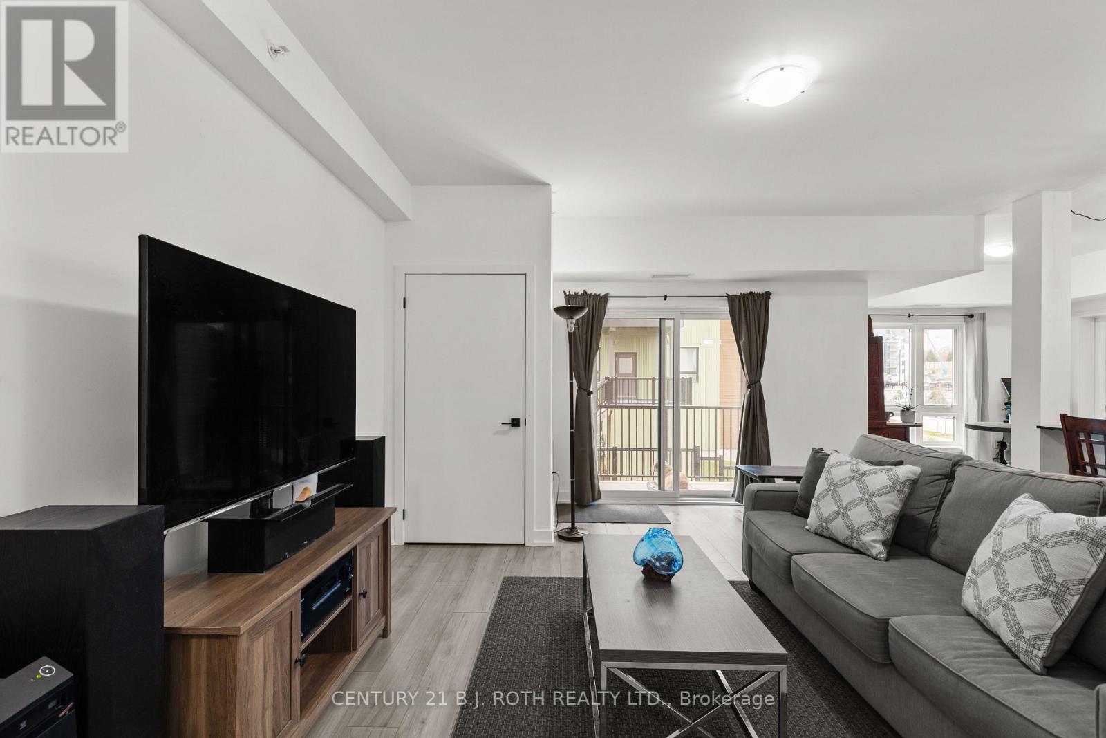 117 - 4 Spice Way, Barrie (Innis-Shore), Ontario L9J 0M2 - Photo 6 - S12635860