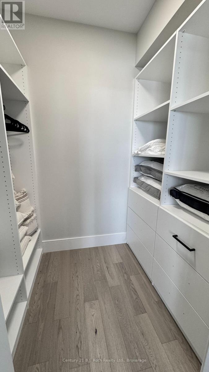 302 - 11 Treetops Lane, Huntsville, Ontario  P1H 1A9 - Photo 10 - X12635116