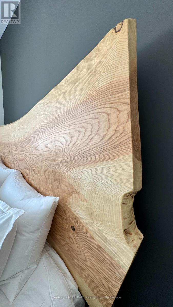 302 - 11 Treetops Lane, Huntsville, Ontario  P1H 1A9 - Photo 17 - X12635116