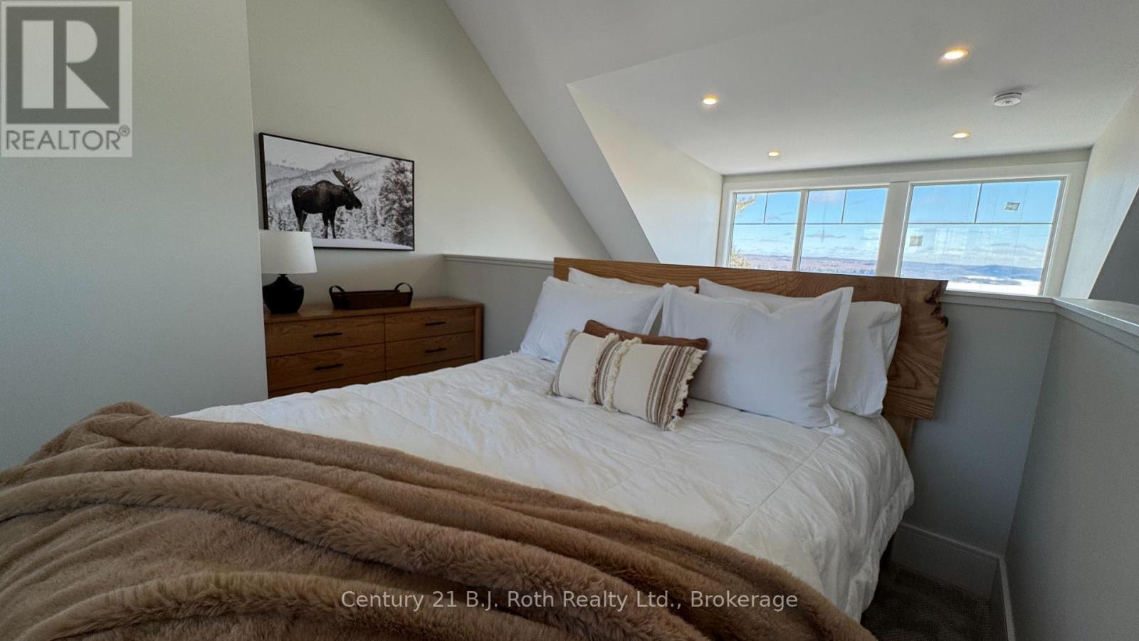 302 - 11 Treetops Lane, Huntsville, Ontario  P1H 1A9 - Photo 19 - X12635116