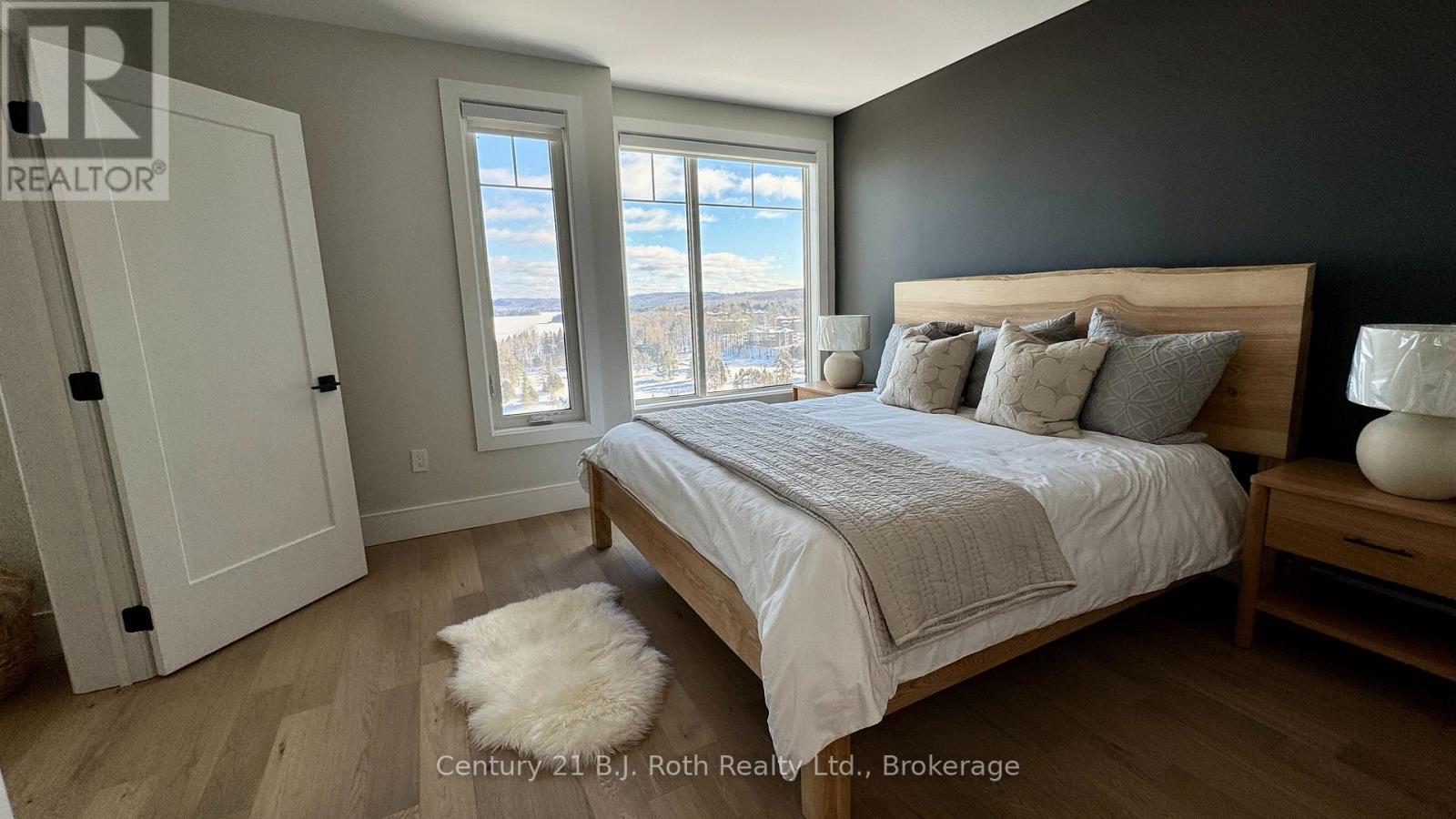 302 - 11 Treetops Lane, Huntsville, Ontario  P1H 1A9 - Photo 6 - X12635116