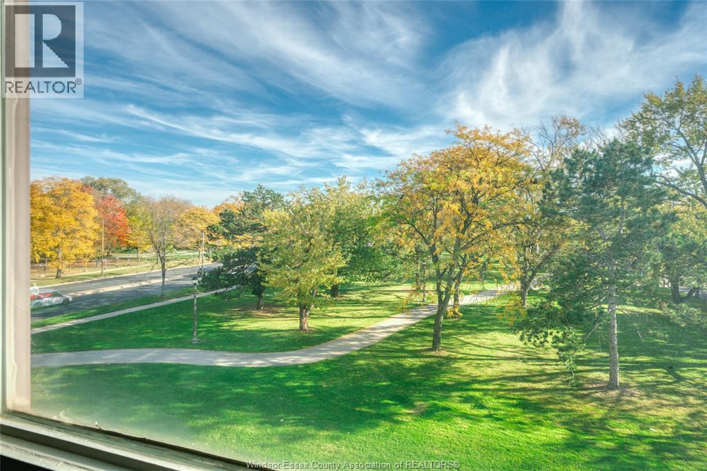 2144 Pelissier Unit# 402, Windsor, Ontario N8X 1N4 - Photo 15 - 25031722