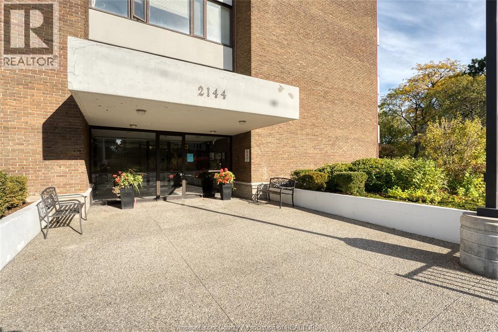 2144 Pelissier Unit# 402, Windsor, Ontario N8X 1N4 - Photo 26 - 25031722