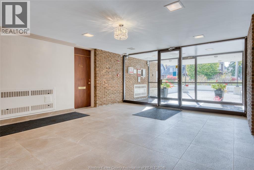 2144 Pelissier Unit# 402, Windsor, Ontario N8X 1N4 - Photo 28 - 25031722