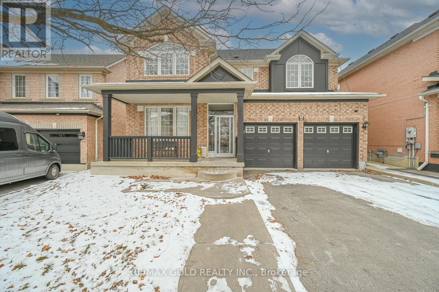 6 Verona Drive, Brampton (Vales Of Castlemore), Ontario  L6P 1L2 - Photo 3 - W12635778
