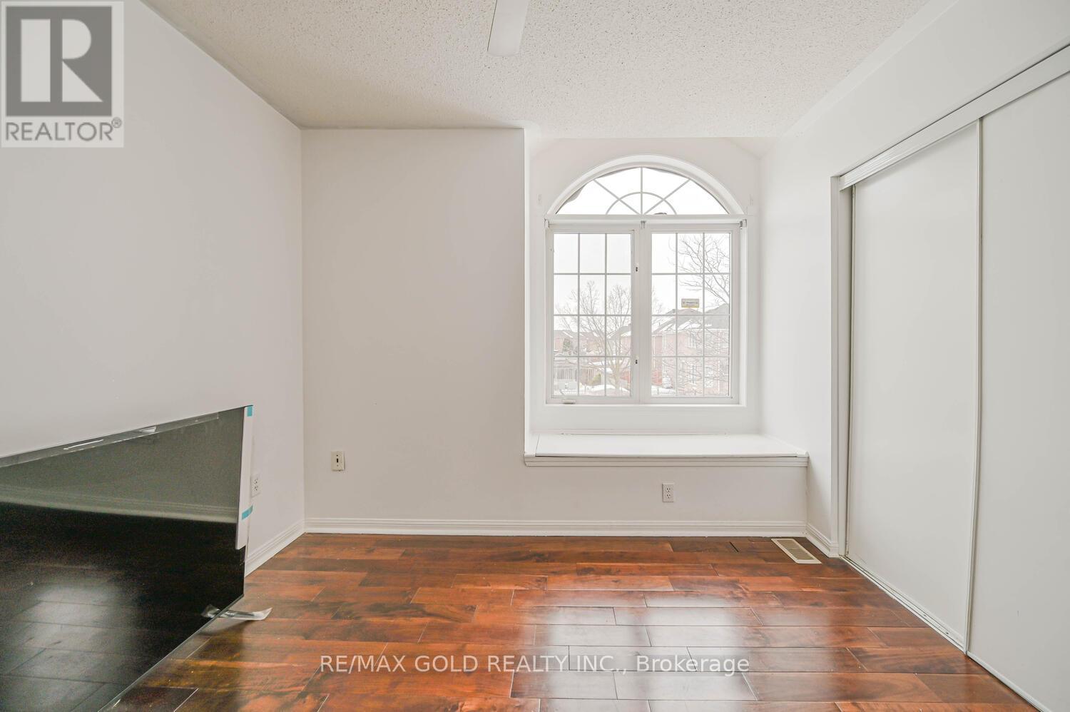 6 Verona Drive, Brampton (Vales Of Castlemore), Ontario  L6P 1L2 - Photo 32 - W12635778