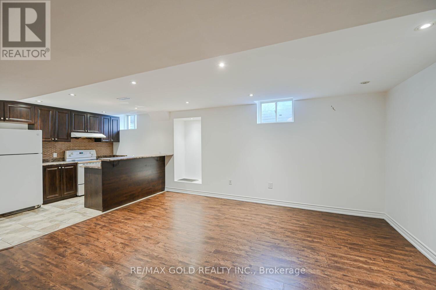 6 Verona Drive, Brampton (Vales Of Castlemore), Ontario  L6P 1L2 - Photo 40 - W12635778