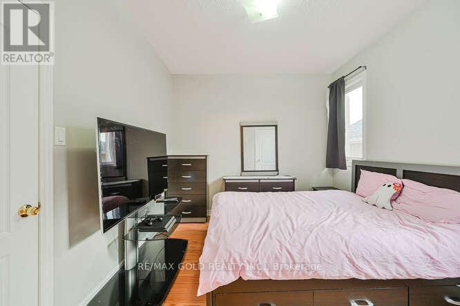 106 Watsonbrook Drive, Brampton, Ontario  L6R 0R4 - Photo 30 - W12635788