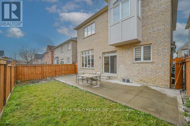 106 Watsonbrook Drive, Brampton, Ontario  L6R 0R4 - Photo 44 - W12635788