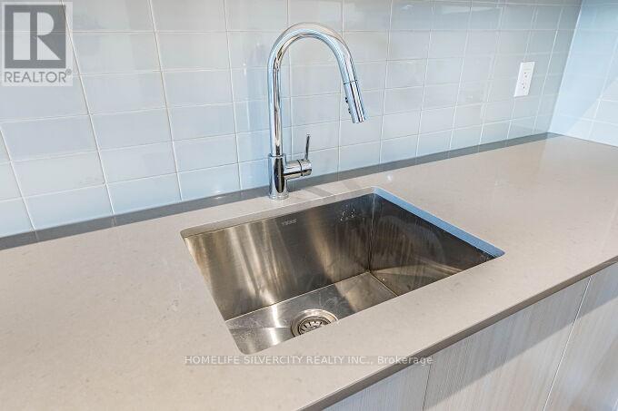 709 - 2481 Taunton Road, Oakville (Ro River Oaks), Ontario  L6H 3R7 - Photo 18 - W12635794