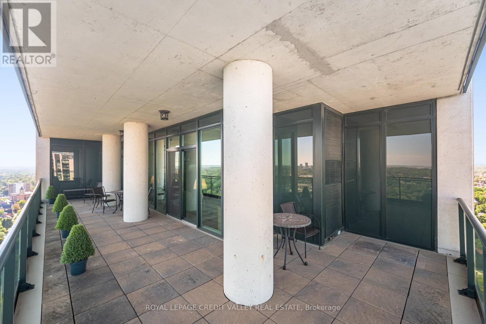 2601 - 100 John Street, Brampton, Ontario L6W 0A8 - Photo 15 - W12635798