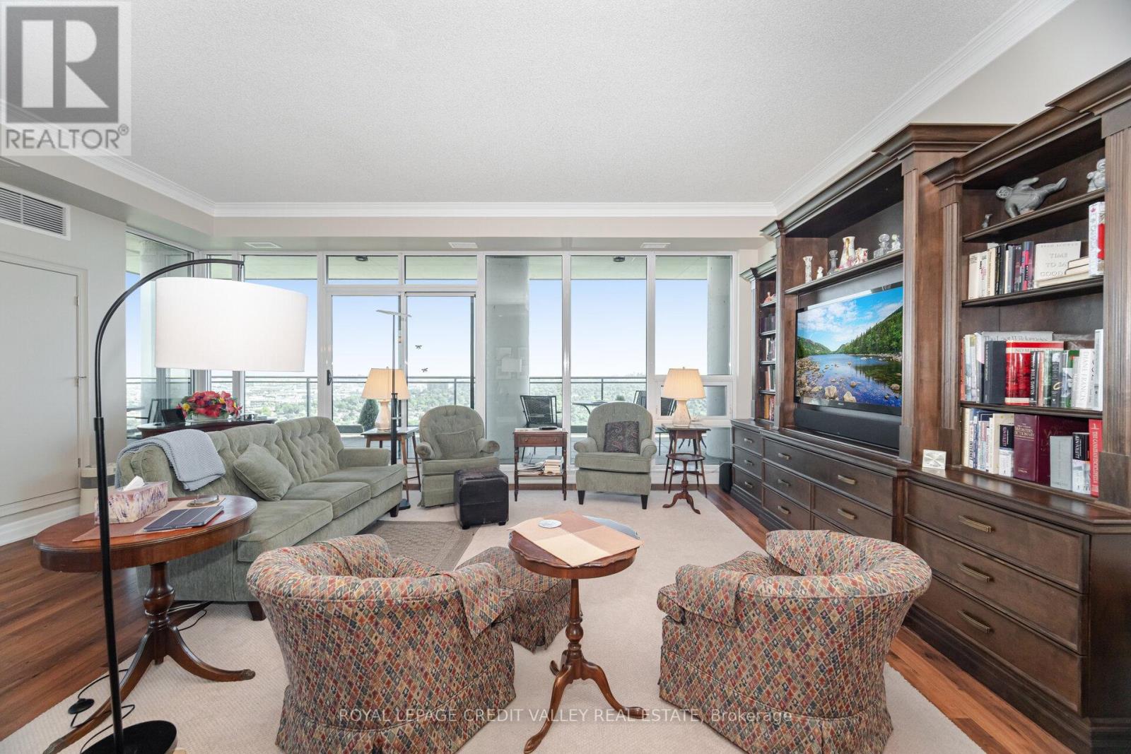 2601 - 100 John Street, Brampton, Ontario L6W 0A8 - Photo 7 - W12635798