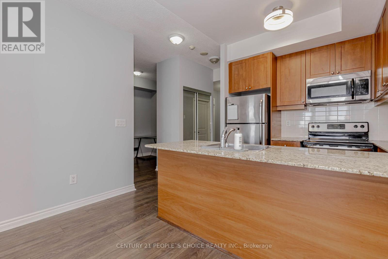 2904 - 385 Prince Of Wales Drive, Mississauga, Ontario L5B 0C6 - Photo 11 - W12635820