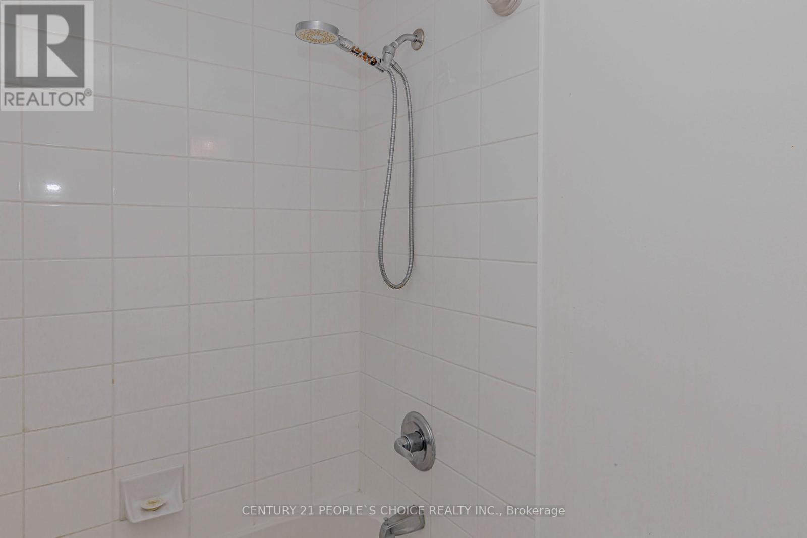 2904 - 385 Prince Of Wales Drive, Mississauga, Ontario L5B 0C6 - Photo 25 - W12635820