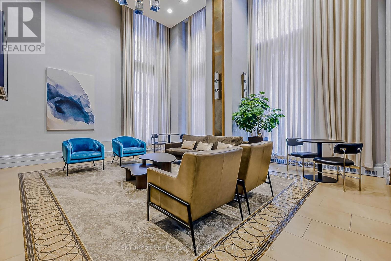 2904 - 385 Prince Of Wales Drive, Mississauga, Ontario L5B 0C6 - Photo 3 - W12635820