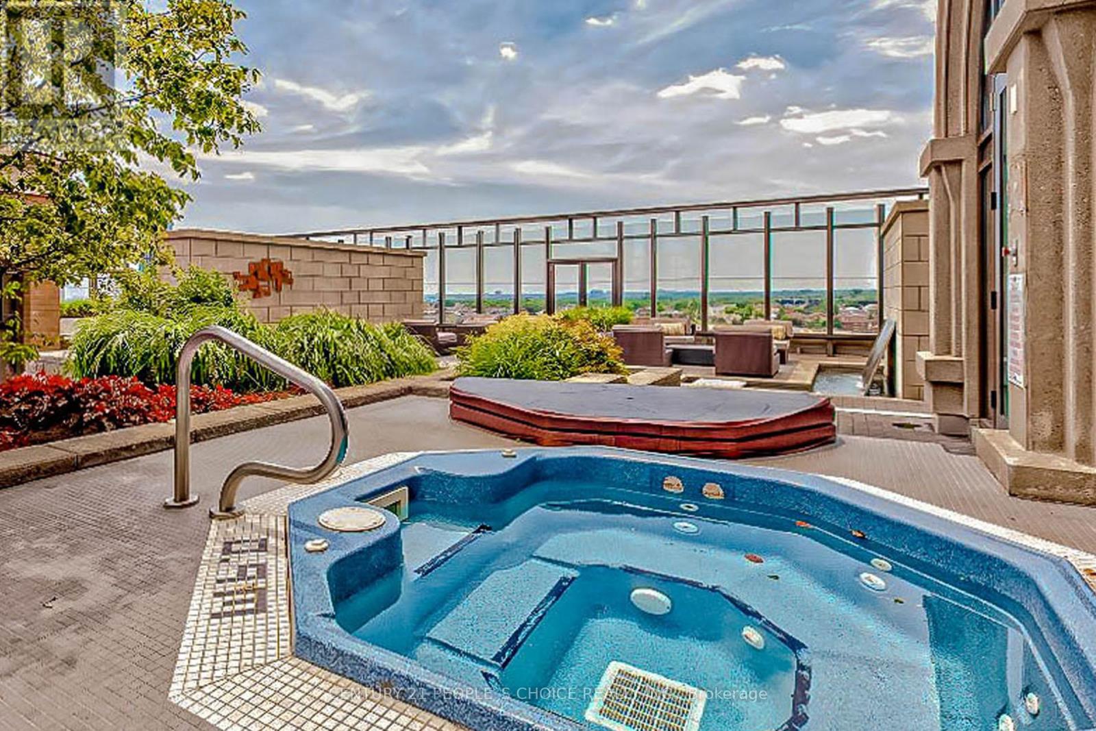 2904 - 385 Prince Of Wales Drive, Mississauga, Ontario L5B 0C6 - Photo 49 - W12635820