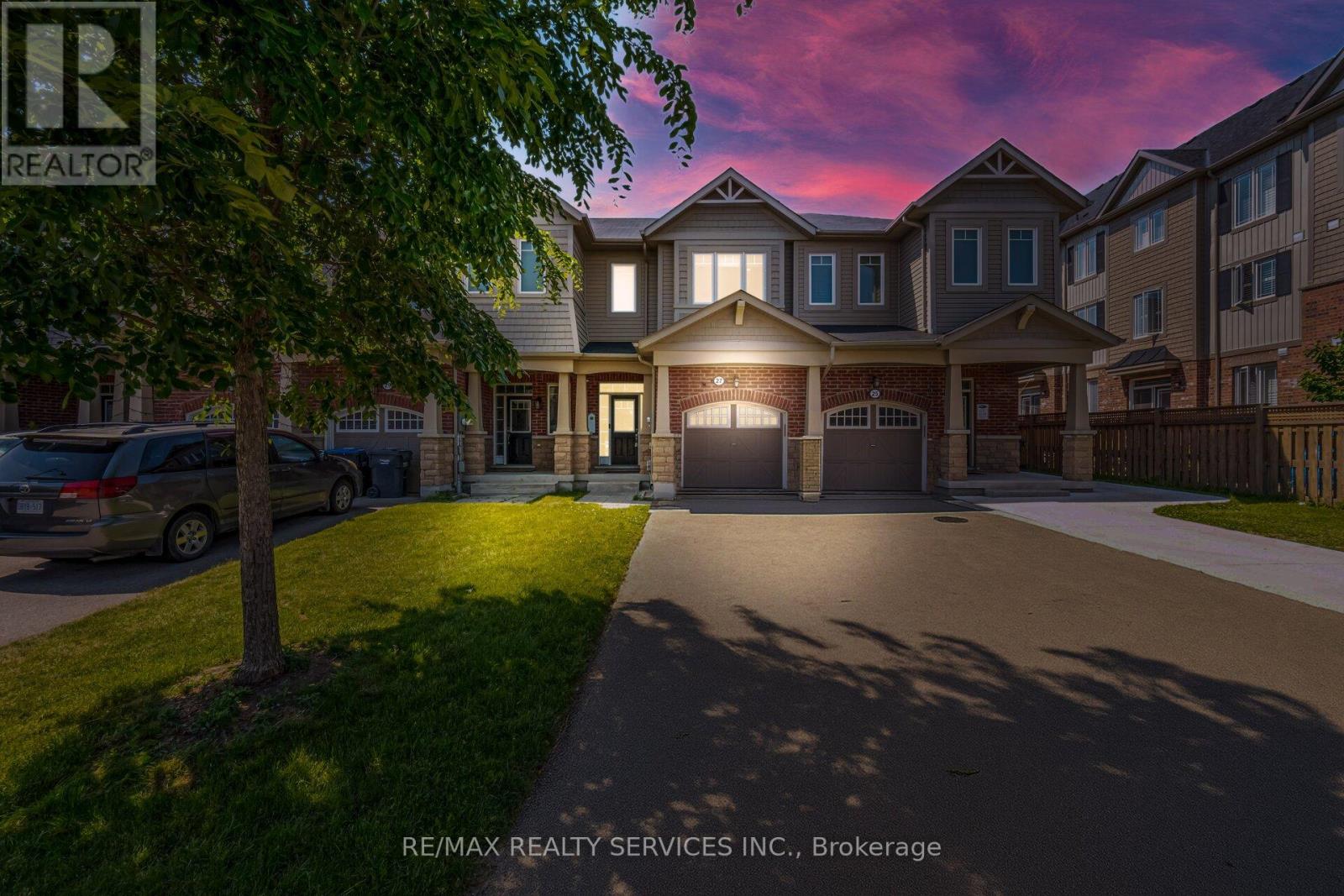 27 PHYLLIS DRIVE, Caledon, Ontario