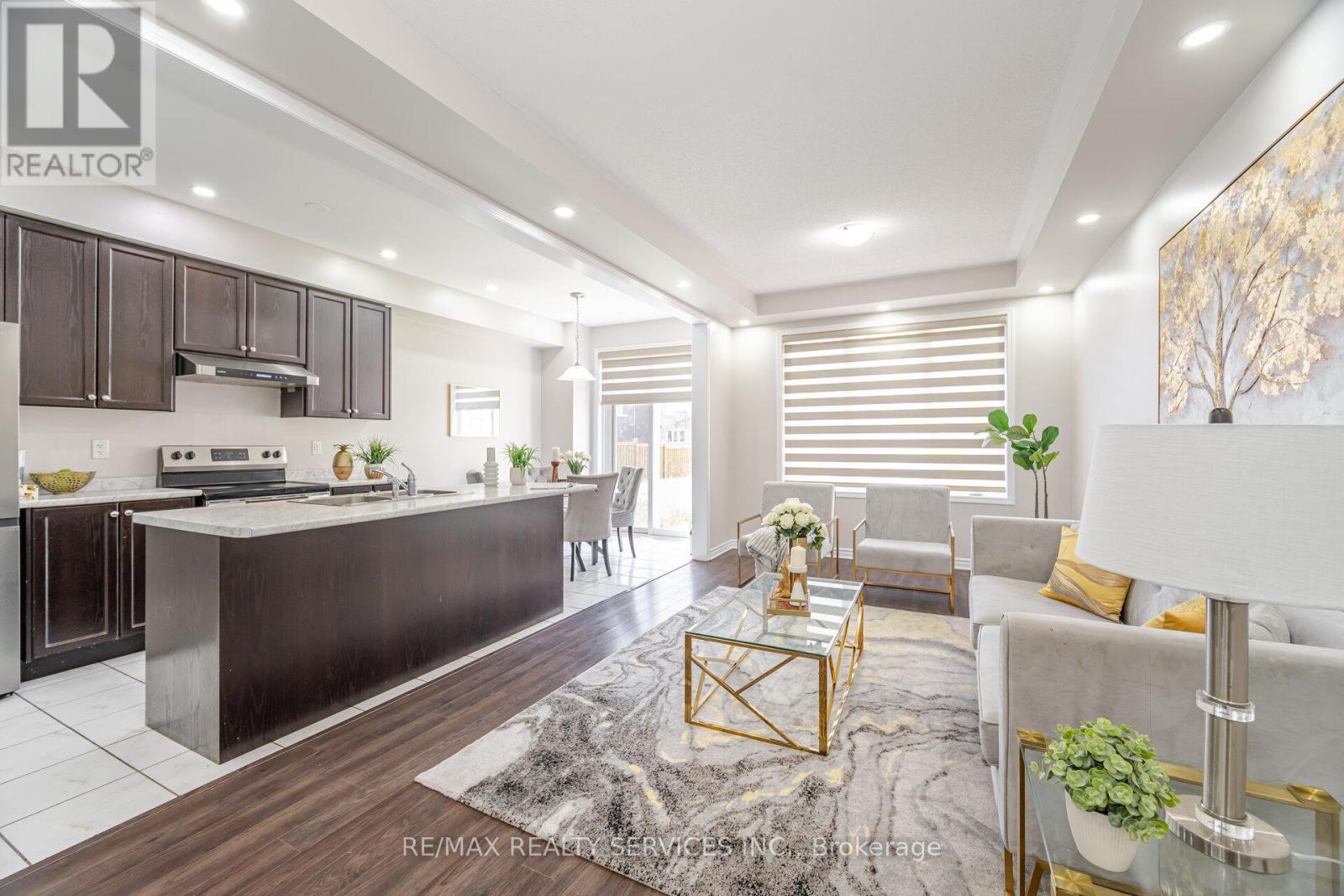 27 Phyllis Drive, Caledon, Ontario  L7C 4E3 - Photo 12 - W12635830