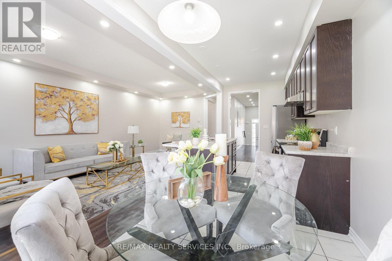 27 Phyllis Drive, Caledon, Ontario  L7C 4E3 - Photo 14 - W12635830