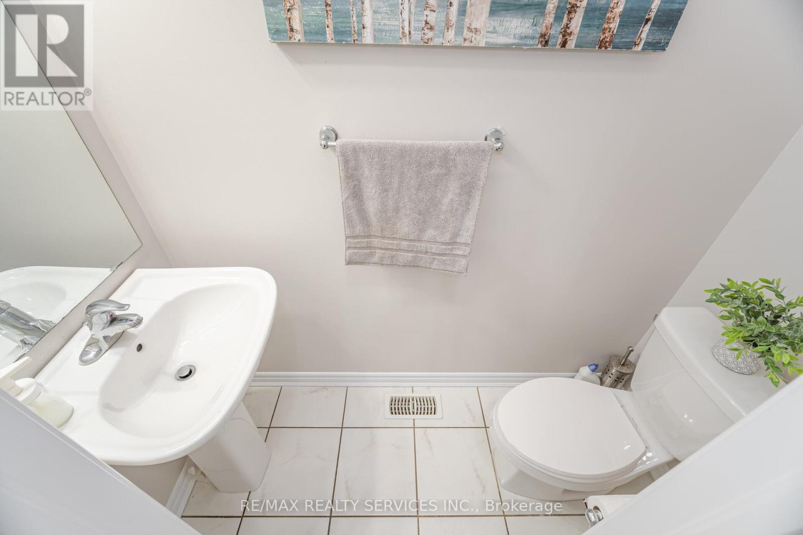 27 Phyllis Drive, Caledon, Ontario  L7C 4E3 - Photo 21 - W12635830